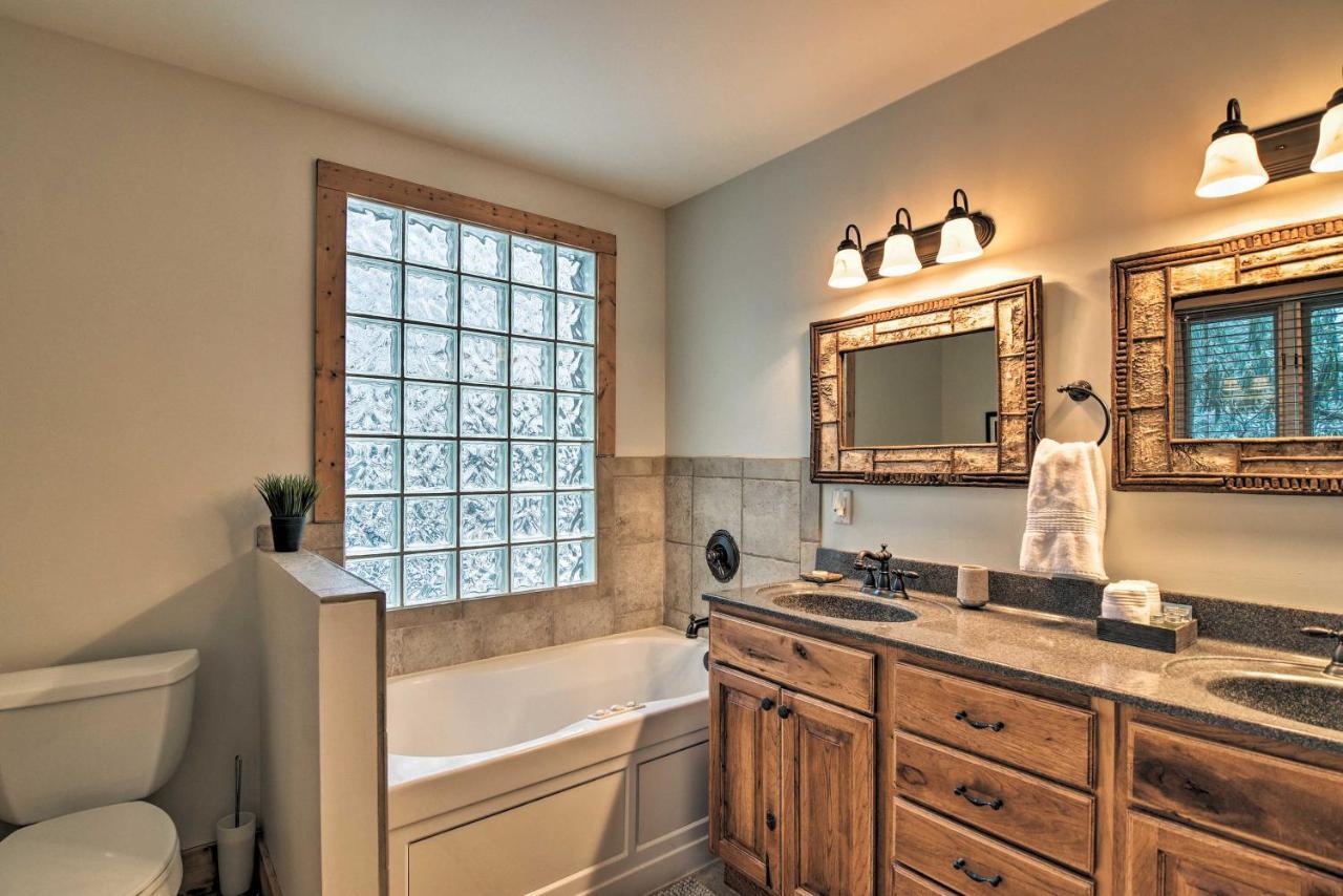 Cabin With Hot Tub And Mountain Views Less Than 5 Mi To Boone Blowing Rock Esterno foto